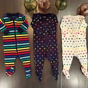 *3* Primary Baby Sleeper Bundle – Rainbow 🌈, Stars ⭐ & Hearts 💛! Size 0-3 Mon